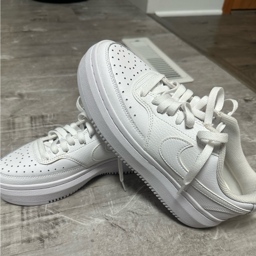 Nike Court Vision Alta